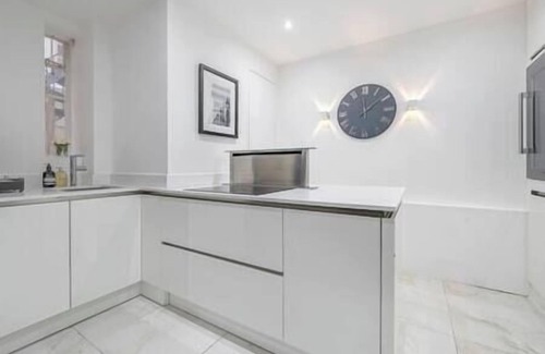 Knightsbridge Apartment | The Sloane Street Retreat