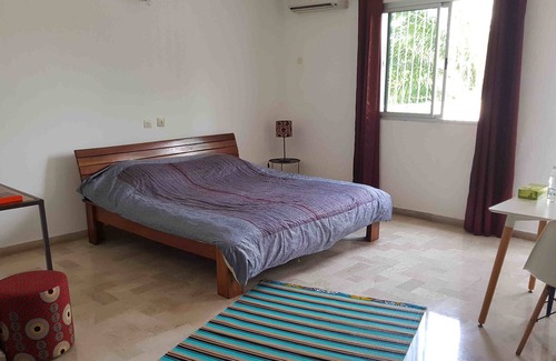 Angre House | The Smart House is a family home, in the heart of a lush garden,