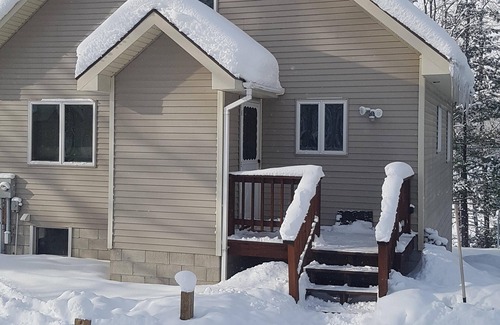 Mancelona House | The snow has arrived! Welcoming winter renters. Jan-Apr. Monthly/weekly/wkds.n