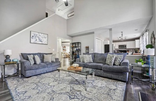 Johns Creek House | The Snug Nest