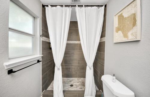 Foster Place House | The Soluna Cottage