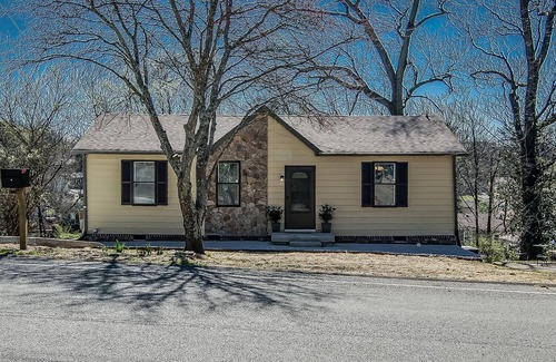 Nashville House | The Southern State of Mind - Easy Access to Downtown