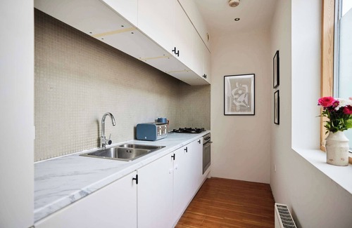 Livesey Apartment | The Southwark Wonder - Cosy 1BDR Flat with Patio