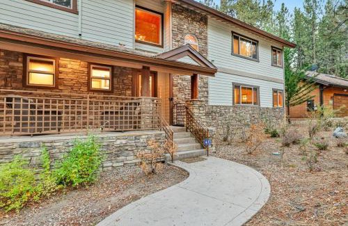 Summit Estates House | The Spa at Winterset- Incredible Resort Estate Chalet- Indoor Hot Tub- Games