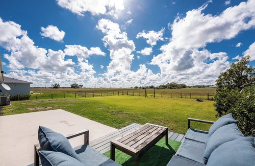 Fort Ogden House | The Spacious Florida Oasis