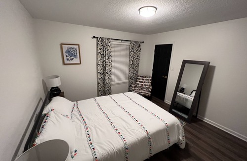 Clarksville Condo | The Sparrow's Nest, BOHO inspired stay close to shopping, dining, and Nashville.