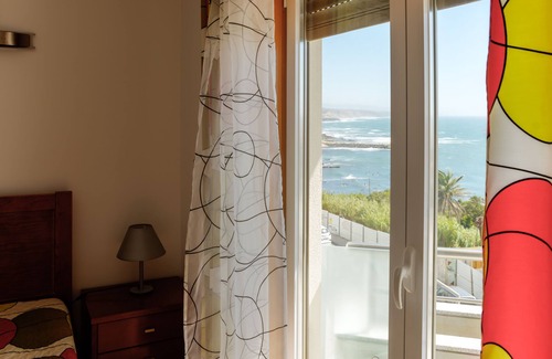 Ericeira Apartment | The spectacle of the sea, from sunrise to sunset