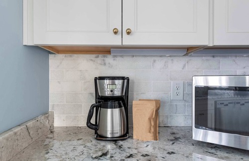 Cannonborough Elliotborough Apartment | The St. Philip House | Revival St Collection