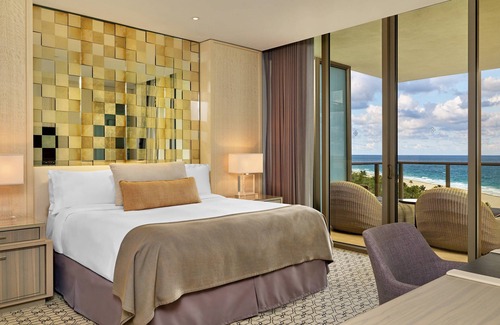 Bal Harbour Hotel | The St. Regis Bal Harbour Resort