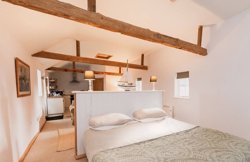 Woodbridge House | The Stables at Partridge Lodge.