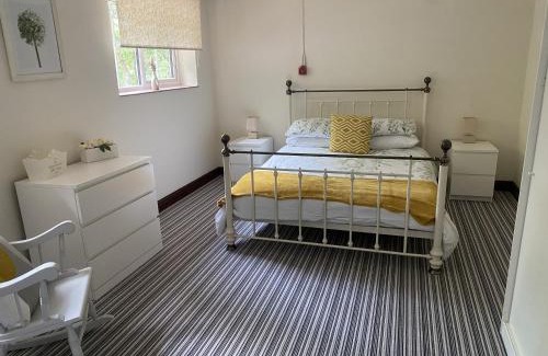 Alton House | The Stables