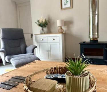 Alton House | The Stables
