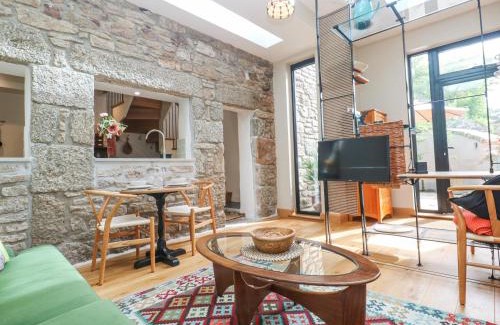 St Just House | The Stables