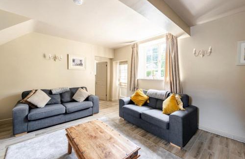 Stoney Middleton House | The Stables
