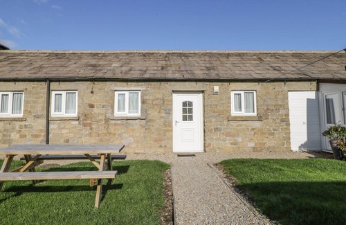 East Witton House | THE STABLES, pet friendly, character holiday cottage in Masham