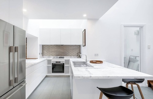 Darlinghurst House | The Stables terrace - A Historic Sanctuary, Hyde Park - Sydney CBD