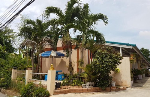 Hat Yai House | The Star Villa Resort