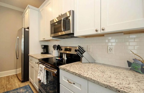North Litchfield Beach House | The Starfish: Near Huntington Beach State Park