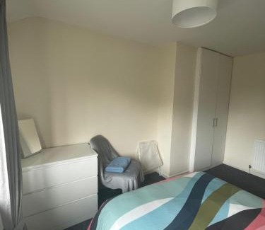 Welford House | The Stayover Spot Wigston Escape
