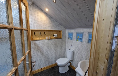 Glenurquhart Hotel | The Steading Highland Glen Lodge