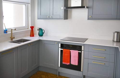 Scarborough House | THE STOOP, pet friendly, luxury holiday cottage in Scarborough