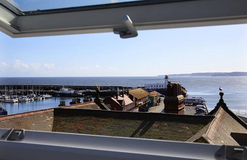 Scarborough House | THE STOOP, pet friendly, luxury holiday cottage in Scarborough