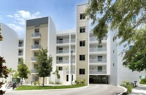 North Trail Condo | The Strand of Sarasota FL 214