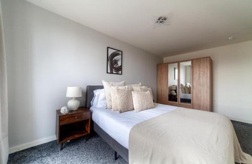 Stratford and New Town Apartment | The Stratford Collection