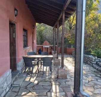 Pyli House | The Strawhouse under the mountain