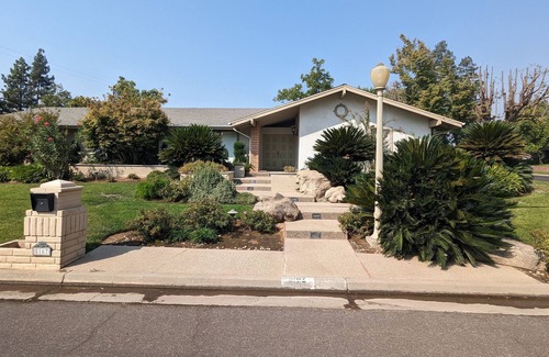 Fresno House | The street name says it all...