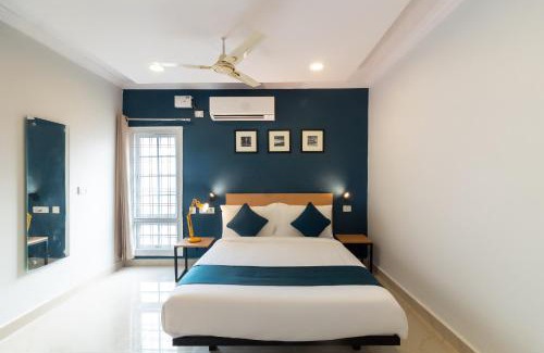 Hyderabad Hotel | THE STROBE SILVERKEY HOTEL