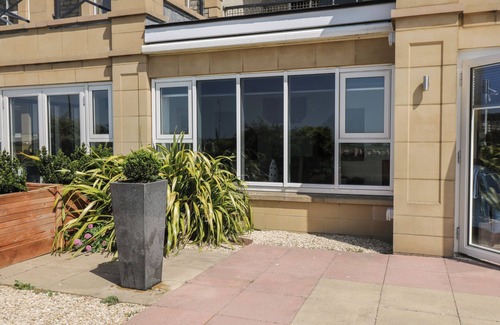 Weston-super-Mare Cottage | THE STUDIO, country holiday cottage in Weston-Super-Mare
