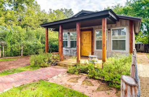 Fredericksburg Hotel | The Studio @ Durst Haus