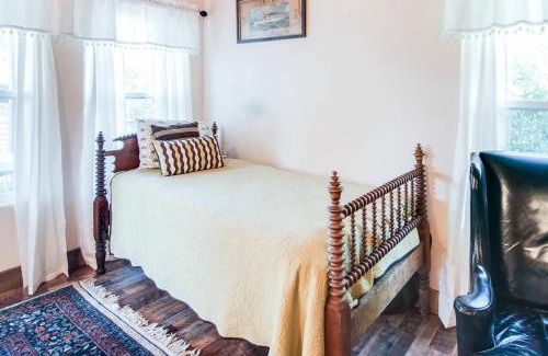 Fredericksburg Hotel | The Studio @ Durst Haus