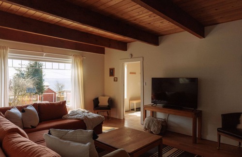 Olga House | The Stuga - Walk to Water w/Views