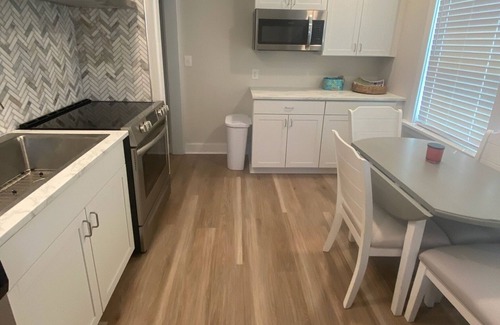 Morehead City Cottage | The Sugar Shack close to Atlantic Beach Bridge