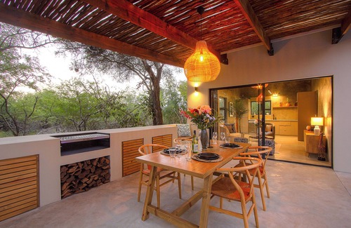 Marloth Park Villa | The Suite. Luxury Safari Villa - Kruger National Park