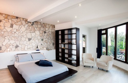 Letojanni Villa | The Suites on the Gulf of Taormina