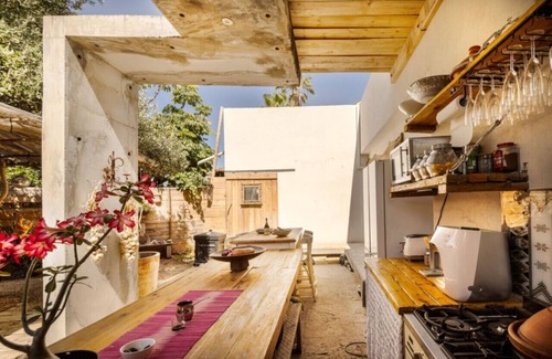 Caesarea RV Rental | The Sultan's Tent at Caesarea by Sea N' Rent