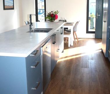Wanaka House | The Sun Catcher three bedroom home perfect for families