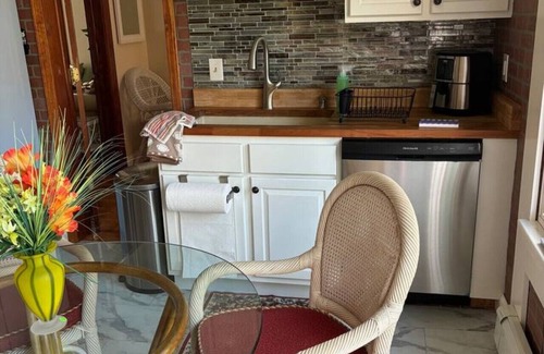 Plainville Apartment | The Sun Filled Cozy Creamery