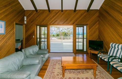 Point Vernon House | The Sun & The Sea