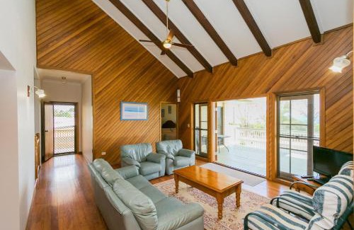 Point Vernon House | The Sun & The Sea
