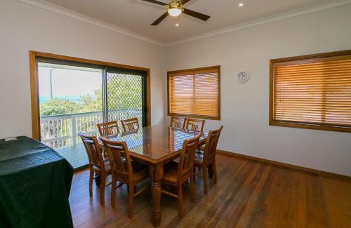 Point Vernon House | The Sun & The Sea