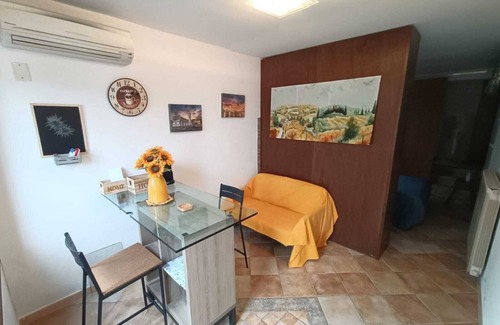 Capannori Apartment | The Sunflower - 5 Km from the walls of Lucca