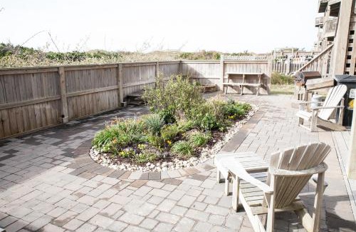 Frisco House | THE SUNNY SPOT cottage