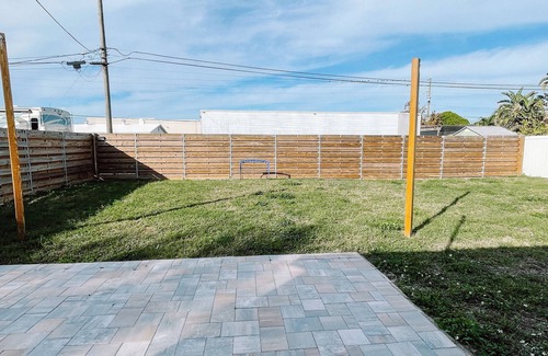 Pinellas Park Cottage | The Sunny Spot