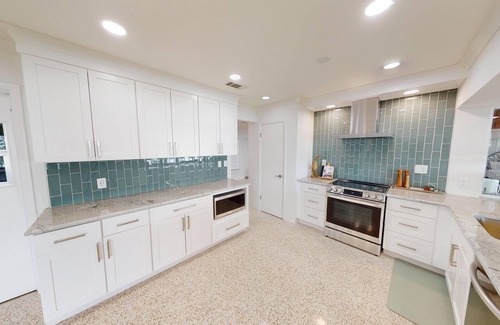 Lake Placid Cottage | The Sunset Cove Cottage at Magnificent Lake Placid- Newly Renovated