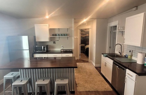 Leadville House | the Sunset House - modern comfort with spectacular views