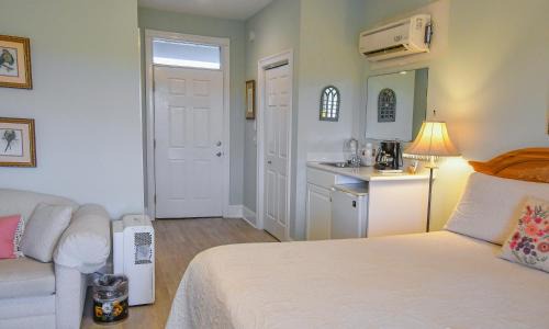 Sunset Beach Hotel | The Sunset Inn